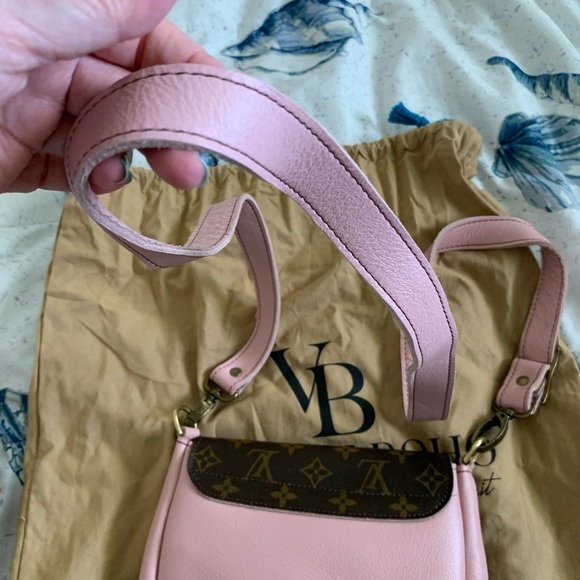 Louis Vuitton Vintage Boho Crossbody Upcycled from Authentic pieces - Picture 5 of 6